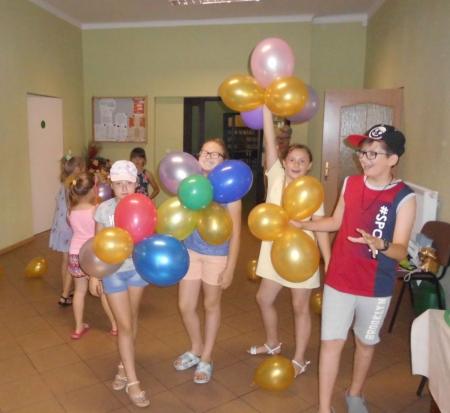 Podsumowanie wakacji w Bibliotece i Ośrodku Upowszechniania Kultury w Bronisławowie