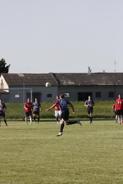 Zapraszamy do wspólnego kibicowania podczas gminnych rozgrywek w piłkę nożną