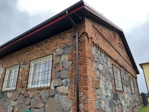 Kolejne prace remontowe na terenie OSP w Lubiankowie